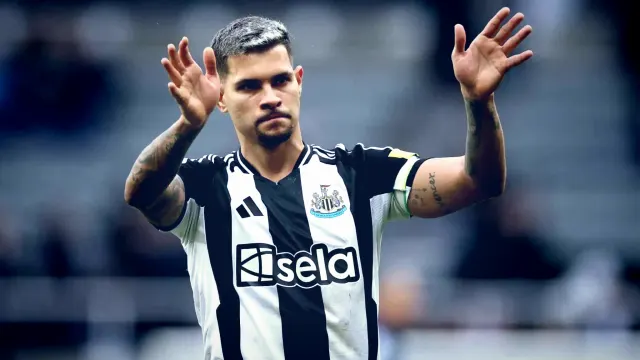 Bruno Guimarães rejoint Arsenal en provenance de Newcastle pour un transfert de 75 millions de livres