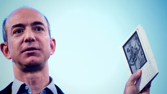 Jeff Bezos steht kurz vor einem 6-Milliarden-Dollar-Anteil am Liverpool Football Club