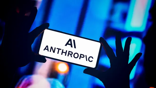 OpenAI Completa un Recompra de Acciones de Empleados por $7 Mil Millones Antes de su IPO