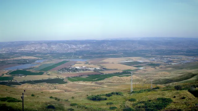 Las FDI Citan Construcción Ilegal Mientras 47 Familias Palestinas Enfrentan Expulsión en el Valle del Jordán