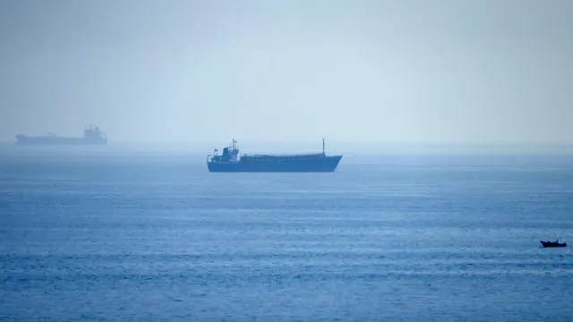 El Ejército de EE. UU. Expande el Corredor de Transporte de Petróleo Ante Amenazas Iraníes