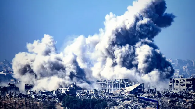 Israel lanza ataques en Líbano y Siria en medio de crecientes tensiones regionales