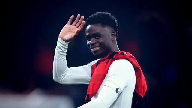 Arsenal startet Titelverteidigung in der Premier League mit 2:0-Sieg gegen Coventry City