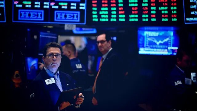 Anstieg der US-Unternehmensverschuldung im Bereich KI weckt Anlegerbesorgnis amid Rallye der Industrieaktien