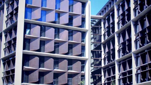 Le PDG de Micron souligne l'importance de la mémoire comme infrastructure clé pour le développement de l'IA
