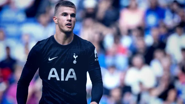 Luka Vuskovic feiert Debüt für Brighton im Premier-League-Auftakt gegen Aston Villa