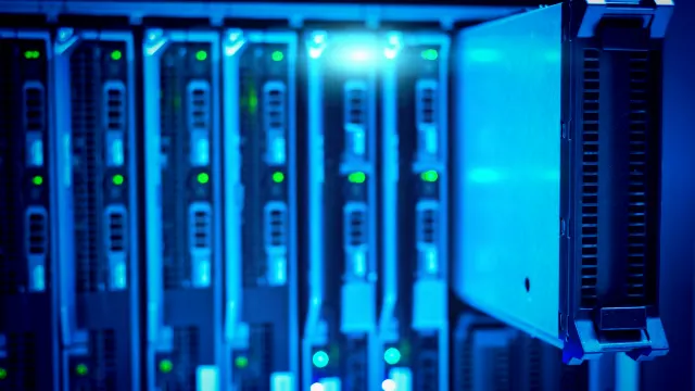 AWS invertirá más de $5.3 mil millones en nueva región de nube en Arabia Saudita para 2026