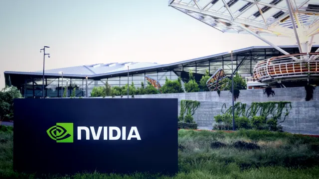 Nvidias Jensen Huang prognostiziert 3 bis 4 Billionen Dollar KI-Ausgaben bis 2030 angesichts von Lieferengpässen