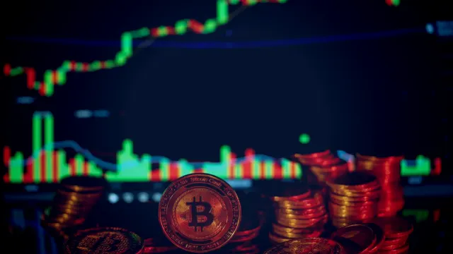 Текущий медвежий рынок Биткойна демонстрирует более мягкие падения на фоне институциональной поддержки